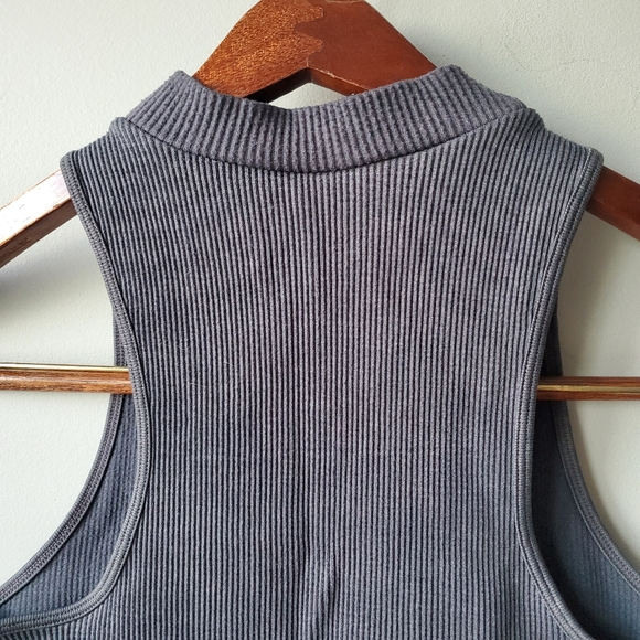 Ribbed Crop Halter Top Size Medium Aeropostale "Seriously Soft" - Picture 8 of 14